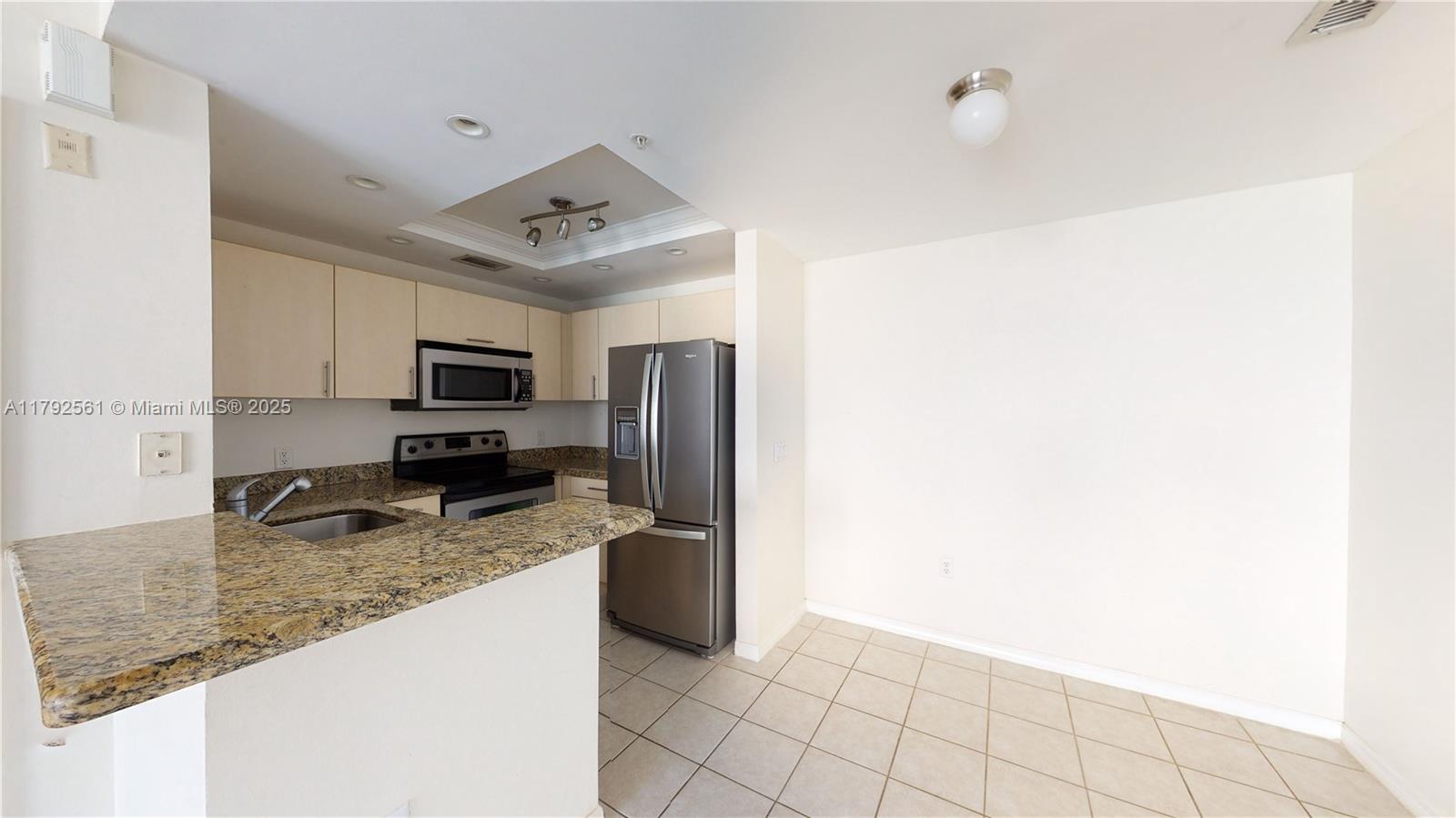Property photo # 9