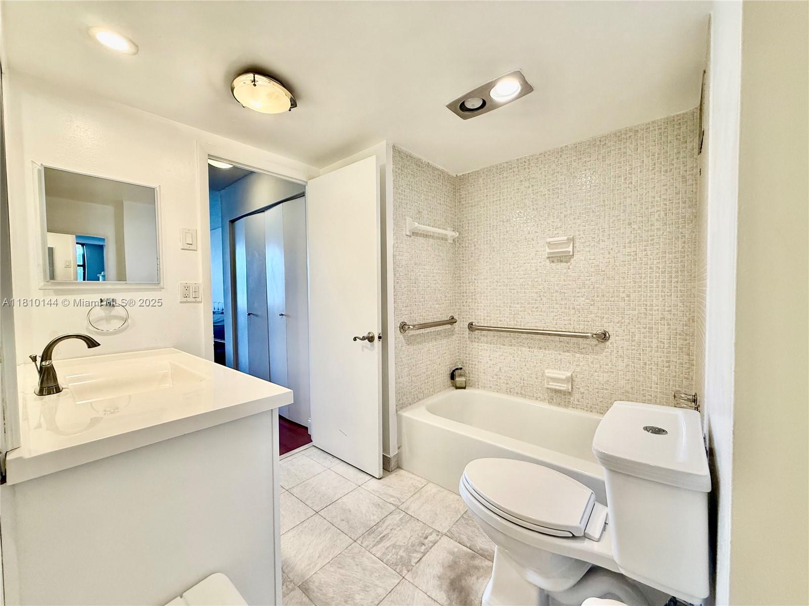 10101 E Bay Harbor Dr #401, Bay Harbor Islands, Florida image 26