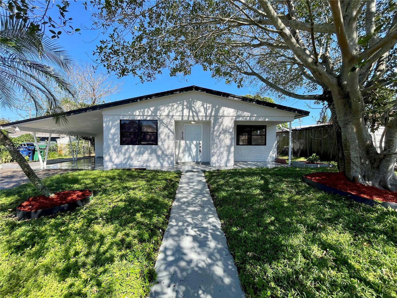 310 NW 33rd Ter, Lauderhill, Florida image 3
