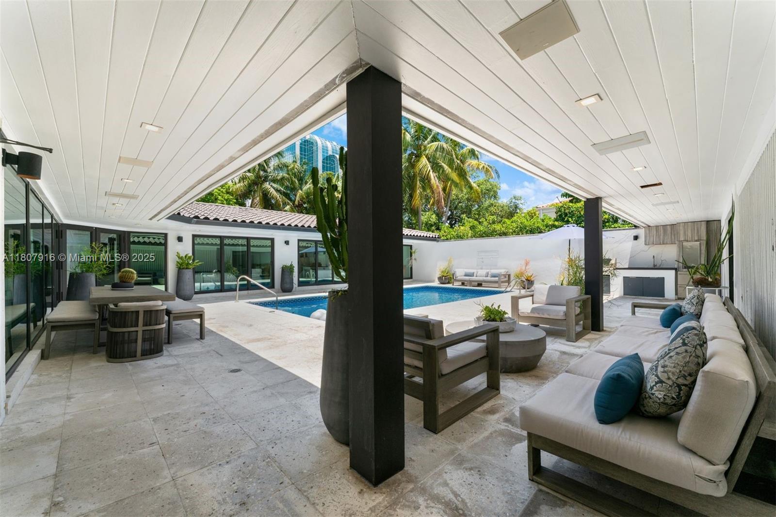 4250 Bay Point Rd, Miami, Florida image 31