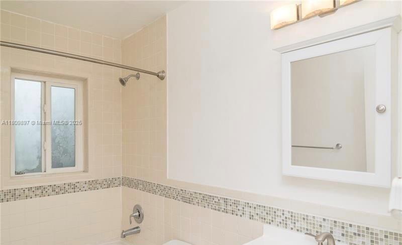 1215-1217 NE 16th Ave, Fort Lauderdale, Florida image 17