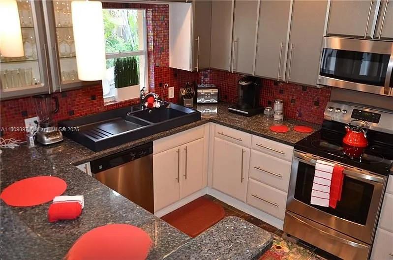 1215-1217 NE 16th Ave, Fort Lauderdale, Florida image 38