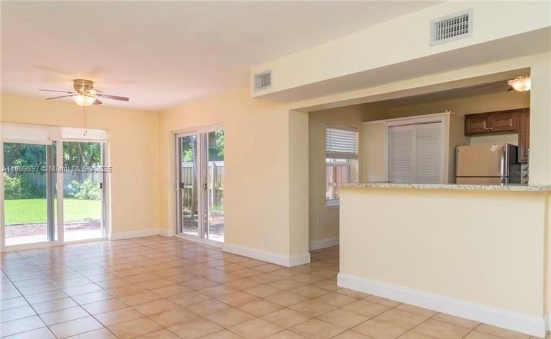 1215-1217 NE 16th Ave, Fort Lauderdale, Florida image 7