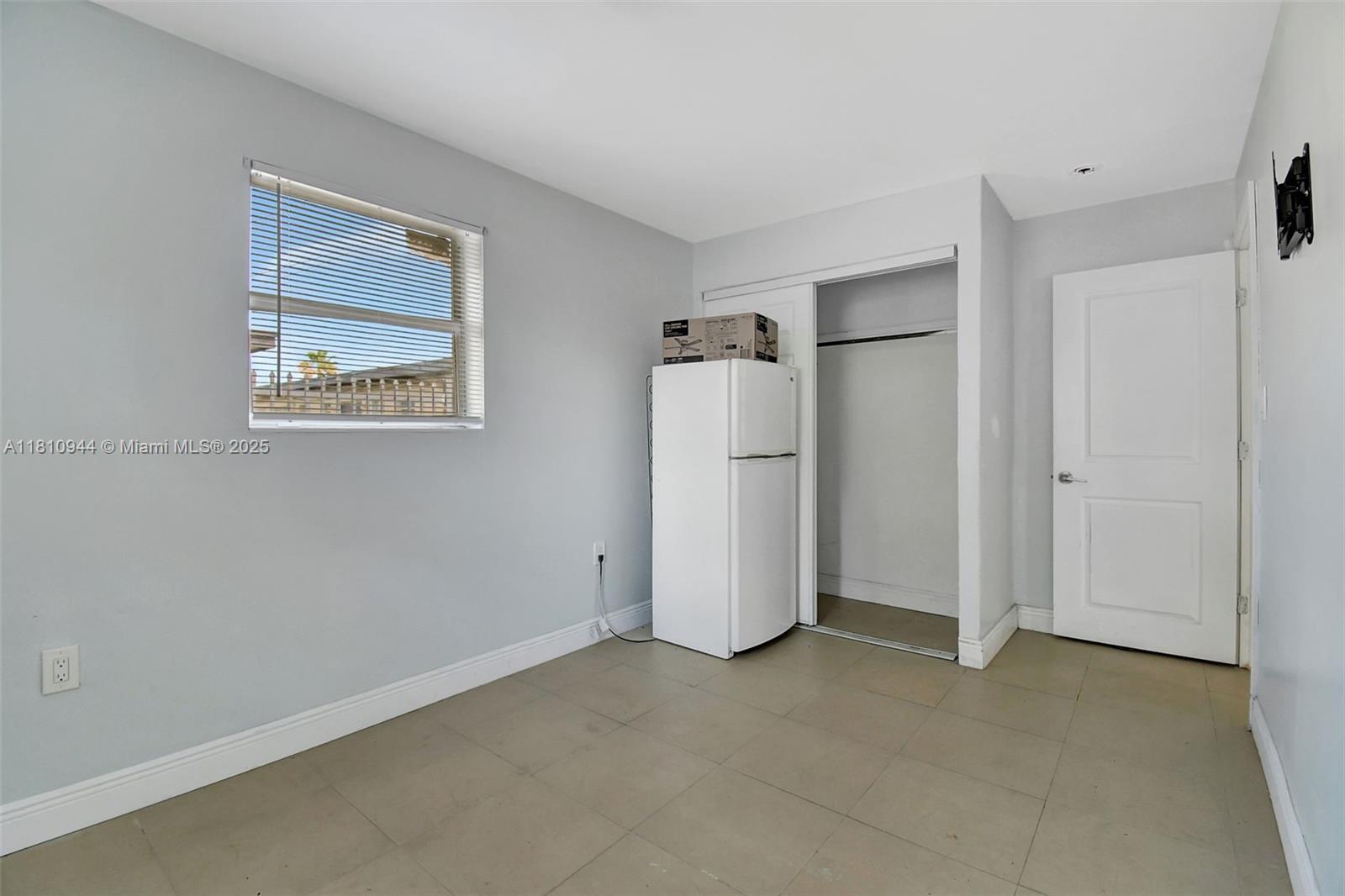 716 NW 14th Way, Fort Lauderdale, Florida image 16