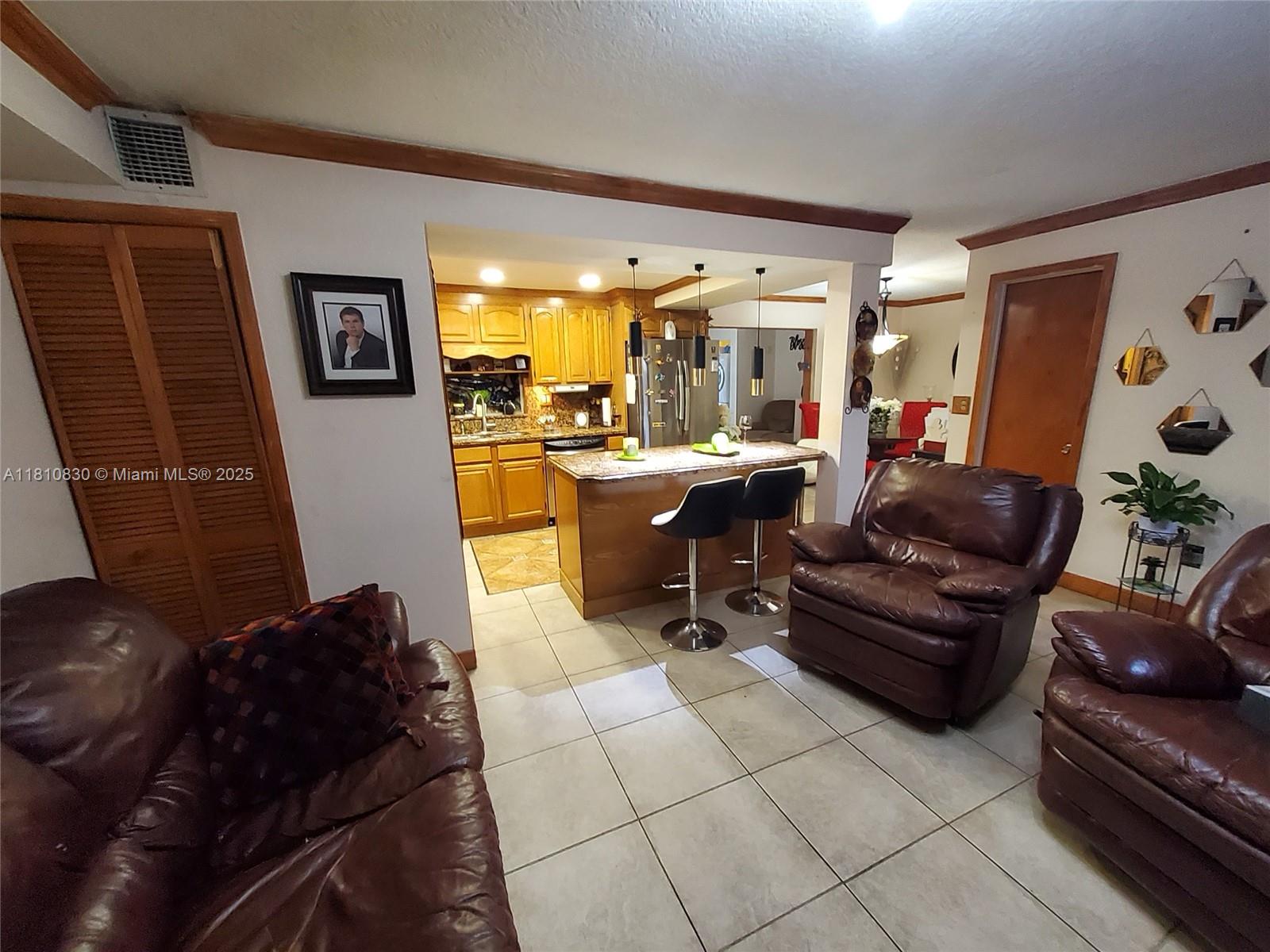 11389 SW 65th St, Miami, Florida image 3