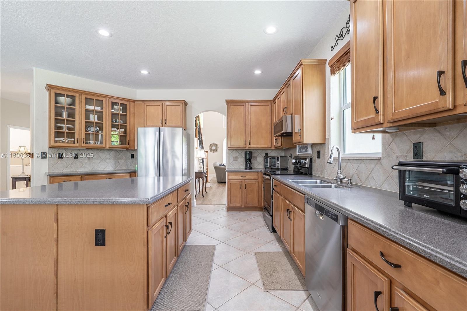 1824 NW 139th Ave, Pembroke Pines, Florida image 13