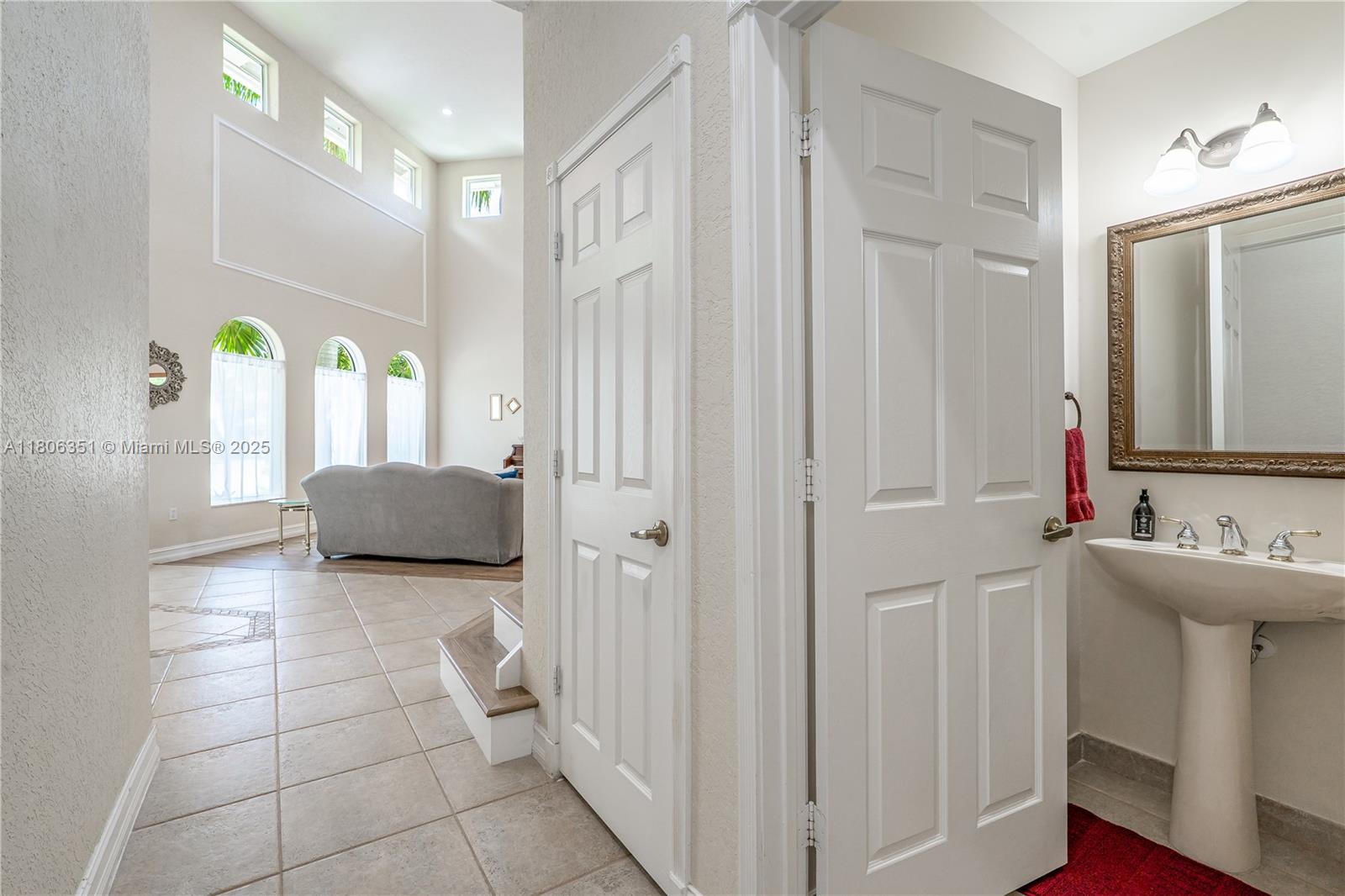 1824 NW 139th Ave, Pembroke Pines, Florida image 7