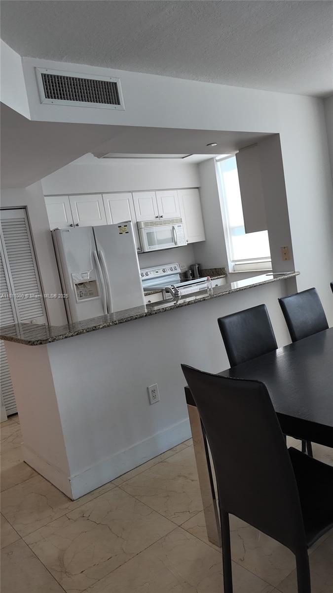 19501 W Country Club Dr #1213, Aventura, Florida image 29