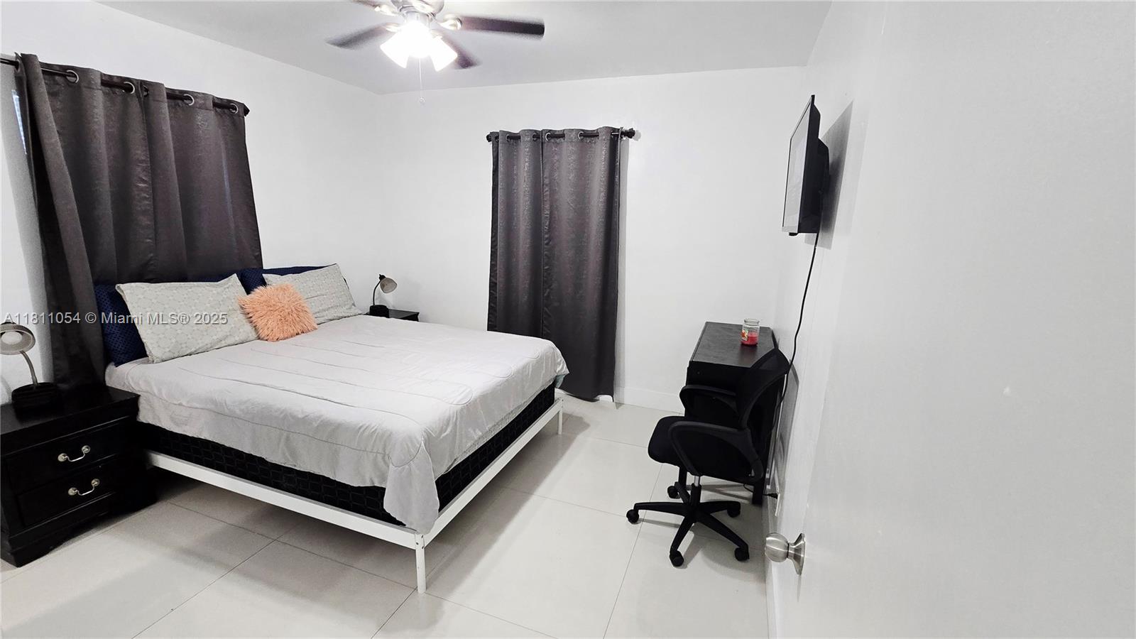 139 NW 14th Way, Dania Beach, Florida image 20