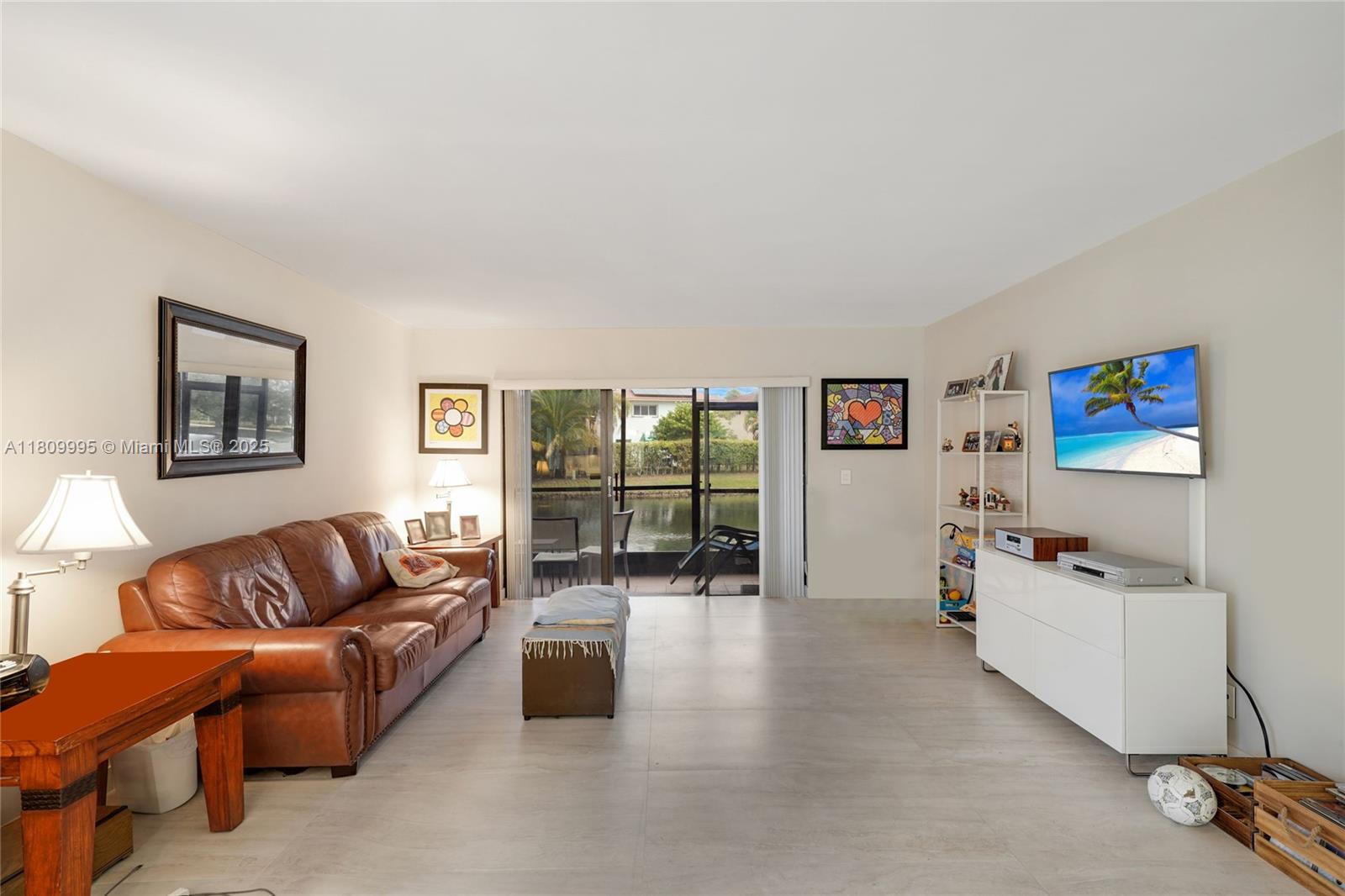 374 Lakeview Dr #101, Weston, Florida image 14