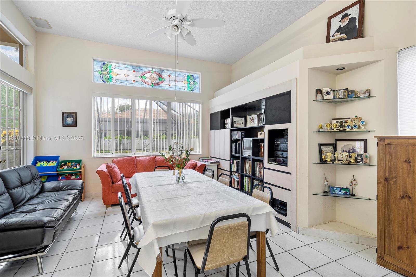 1357 Camellia Ln, Weston, Florida image 14