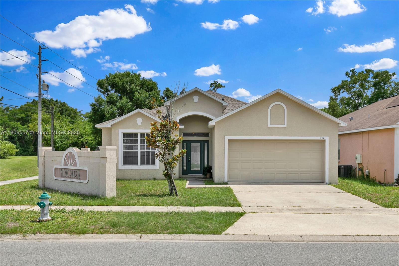7974 Niagara Falls Ct, Orlando, Florida image 1