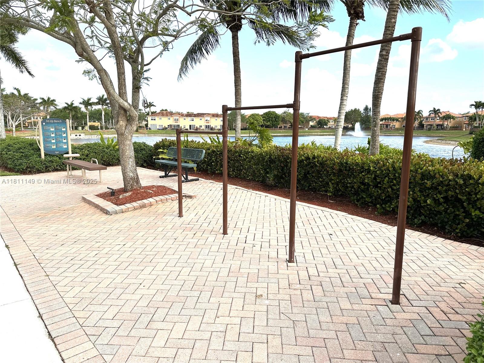 15222 SW 30th Ter, Miami, Florida image 27