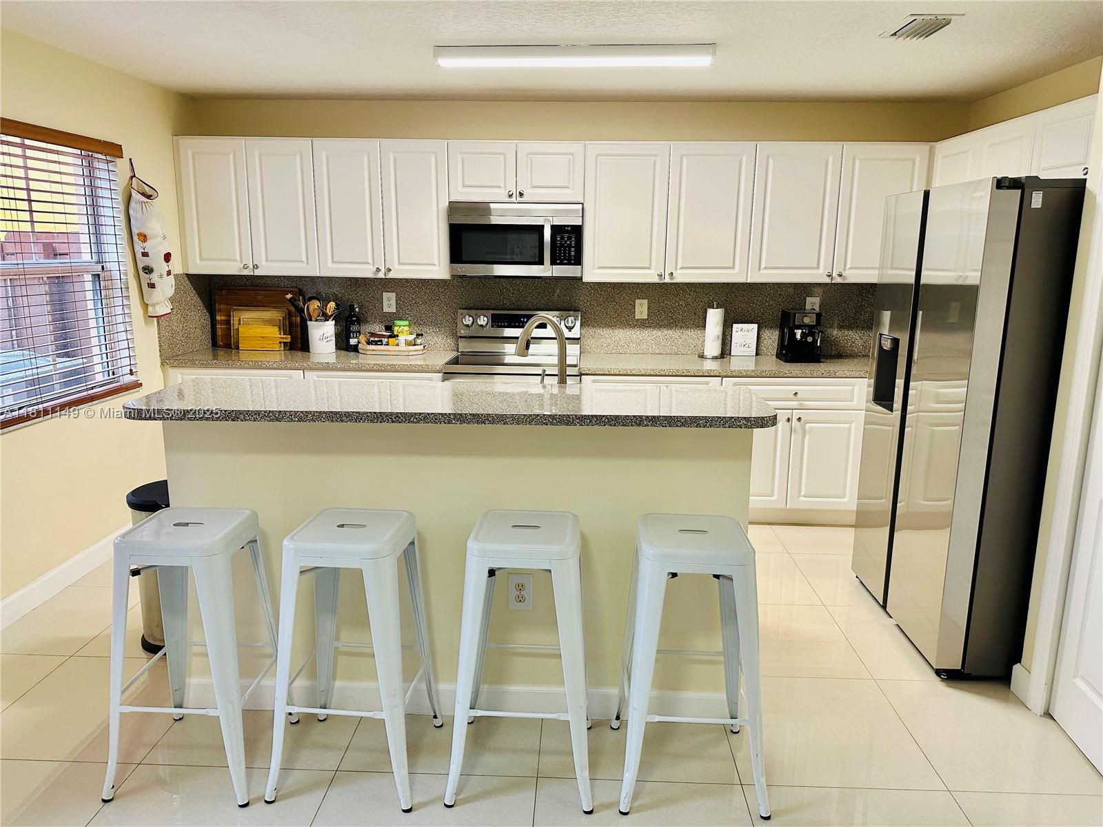 15222 SW 30th Ter, Miami, Florida image 5