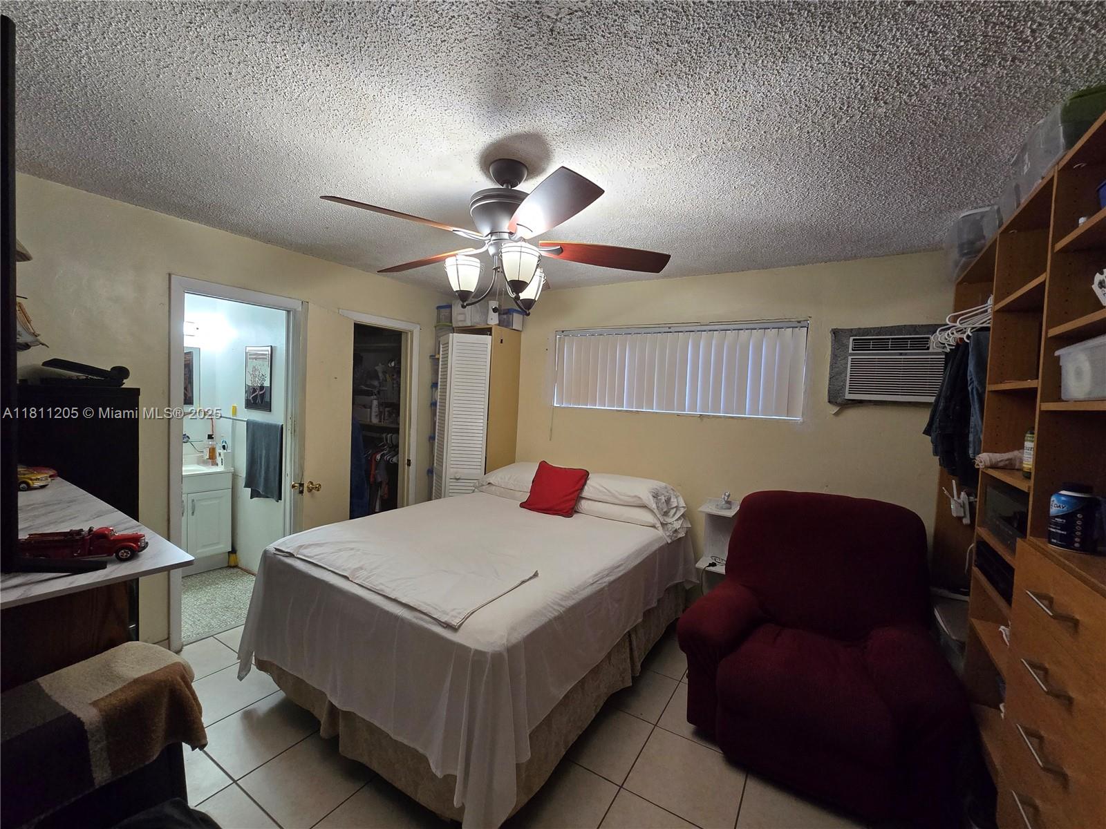 2815 NW 96th St, Miami, Florida image 12
