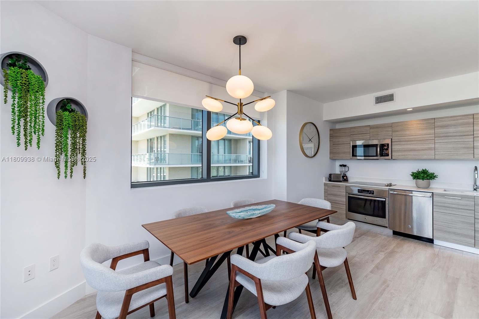 Property photo # 9