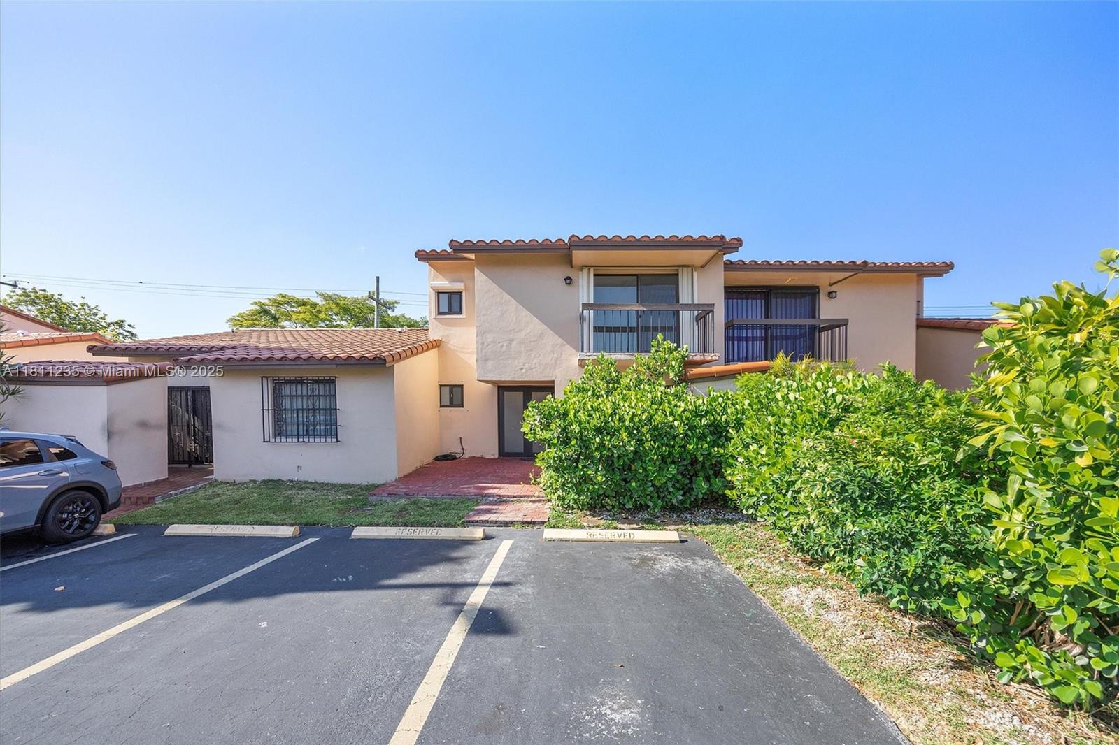 Property photo # 0