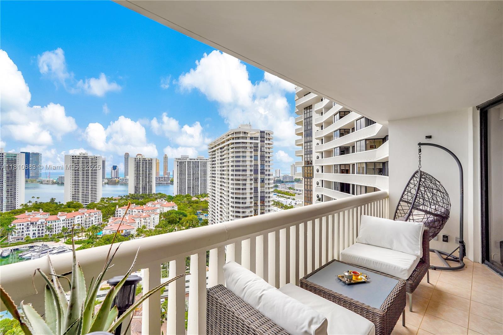 1000 Island Blvd #2508, Aventura, Florida image 15