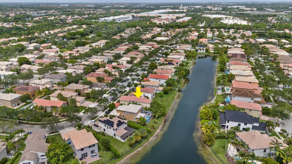 16466 SW 29th St, Miramar, Florida image 13