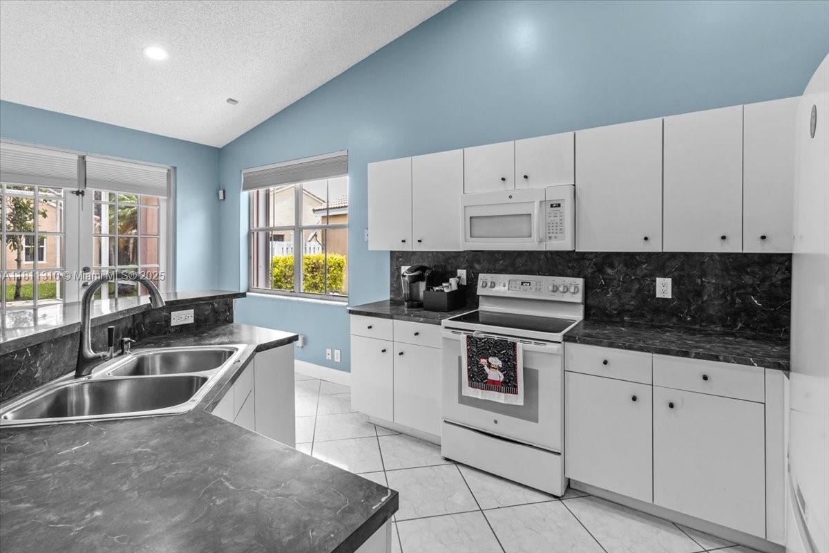 930 Briar Ridge Rd, Weston, Florida image 36