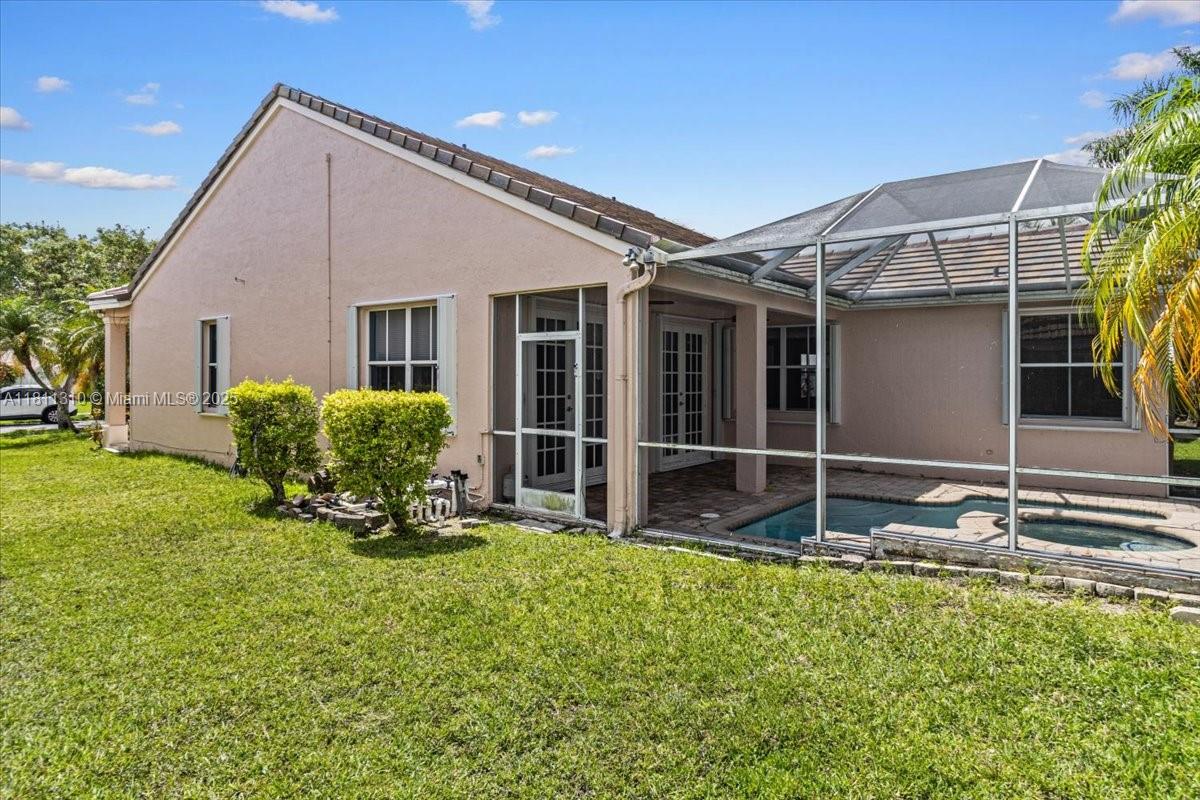 930 Briar Ridge Rd, Weston, Florida image 8