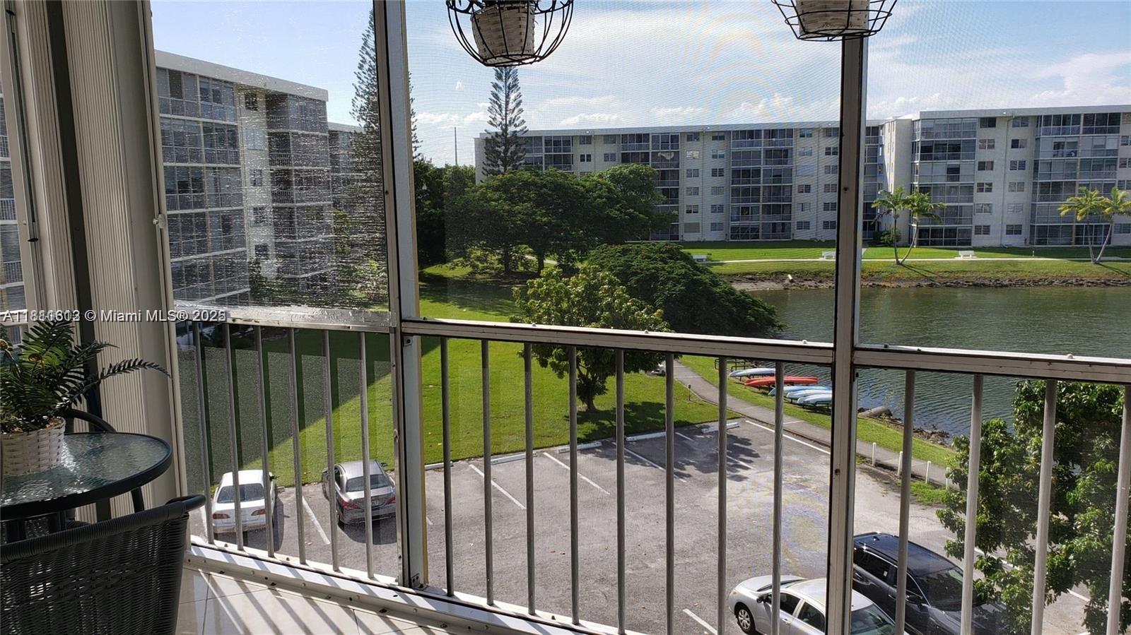 2905 Point East Dr #L402, Aventura, Florida image 2
