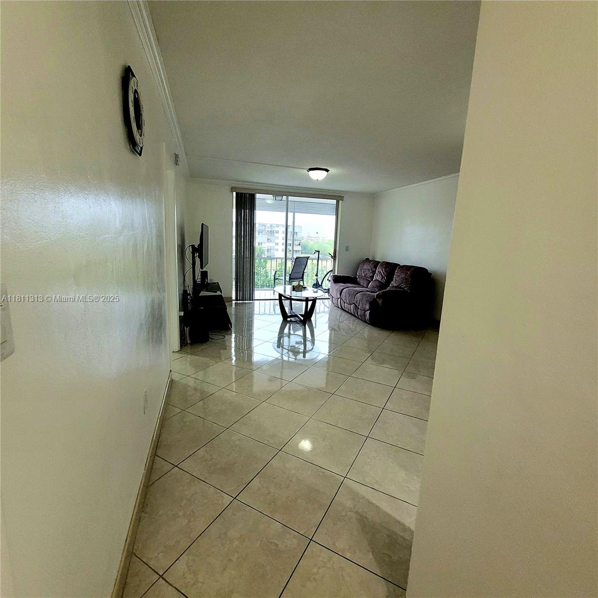 2905 Point East Dr #L402, Aventura, Florida image 25