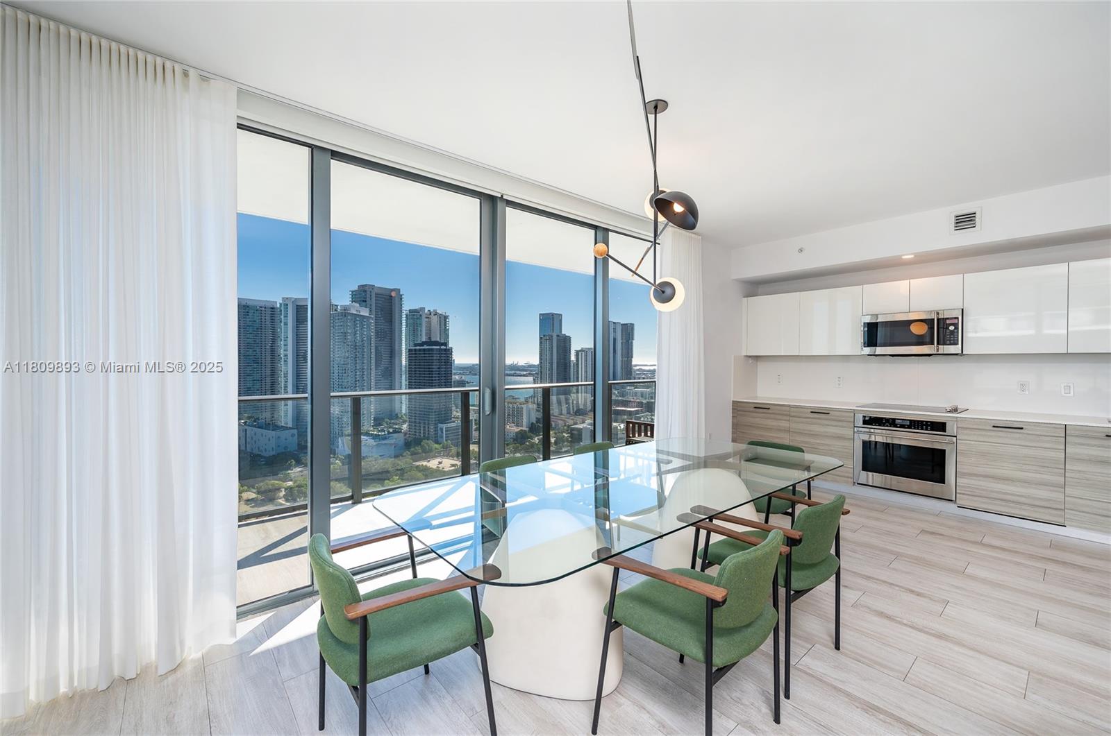 Property photo # 9