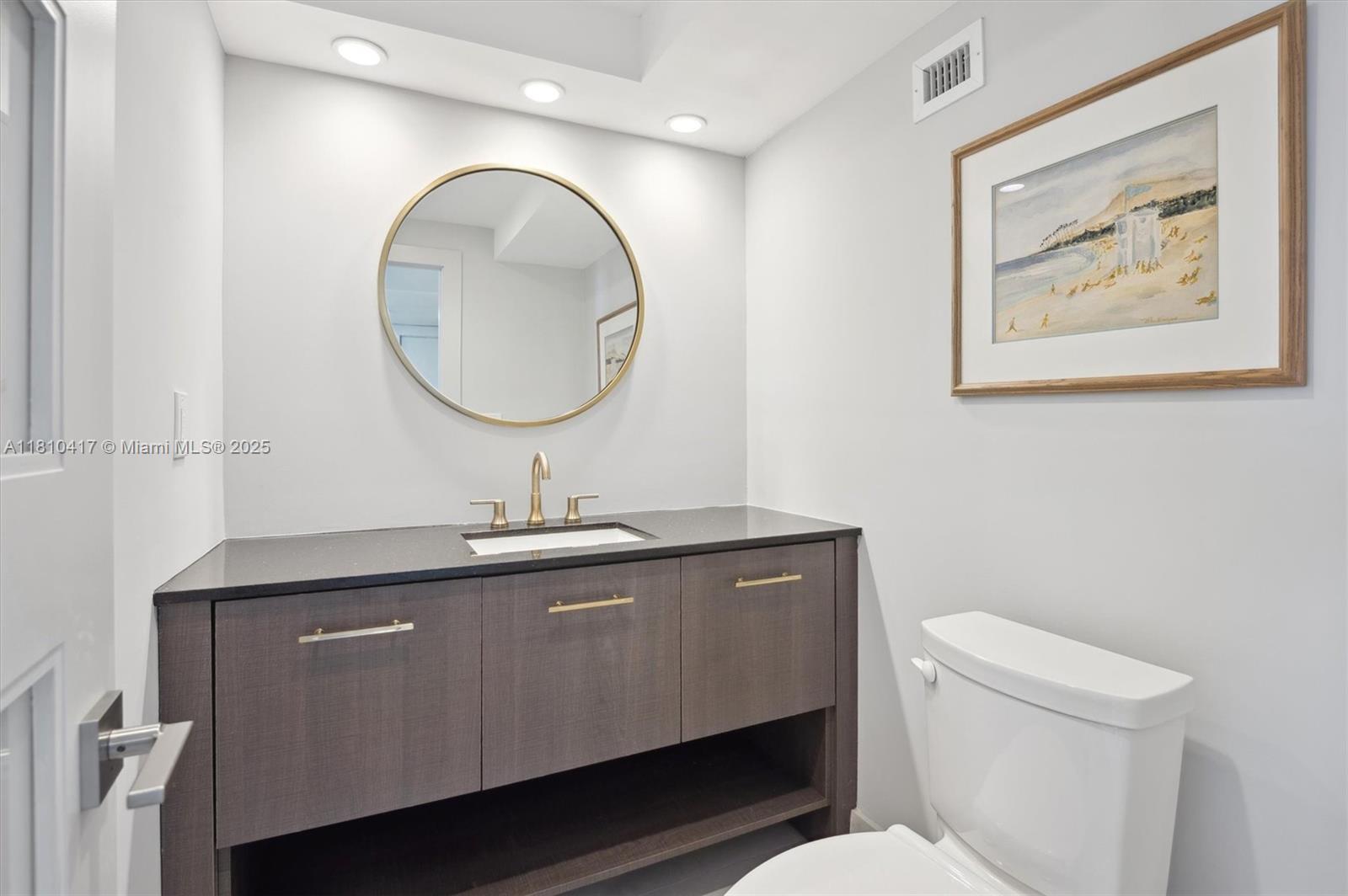 4101 Pine Tree Dr #1715, Miami Beach, Florida image 18