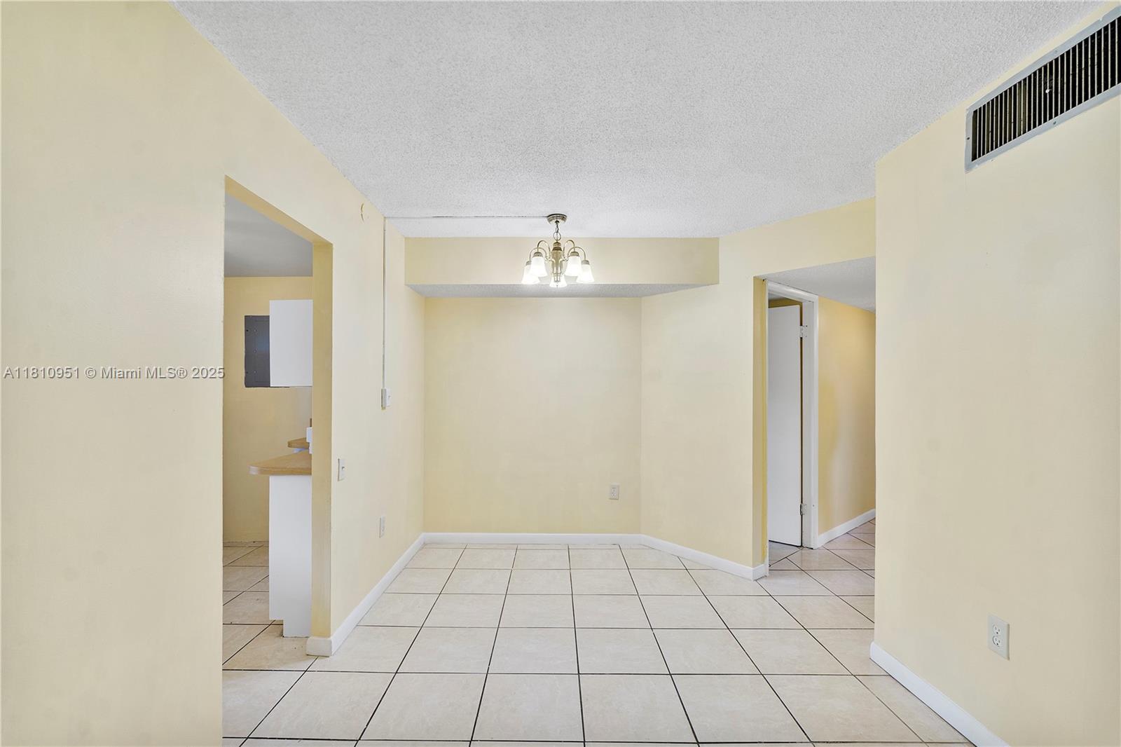 9091 Lime Bay Blvd #110, Tamarac, Florida image 18