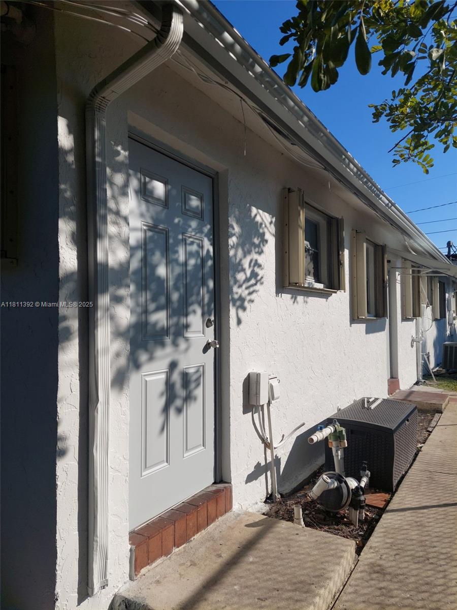 2419-2421 Johnson St, Hollywood, Florida image 4