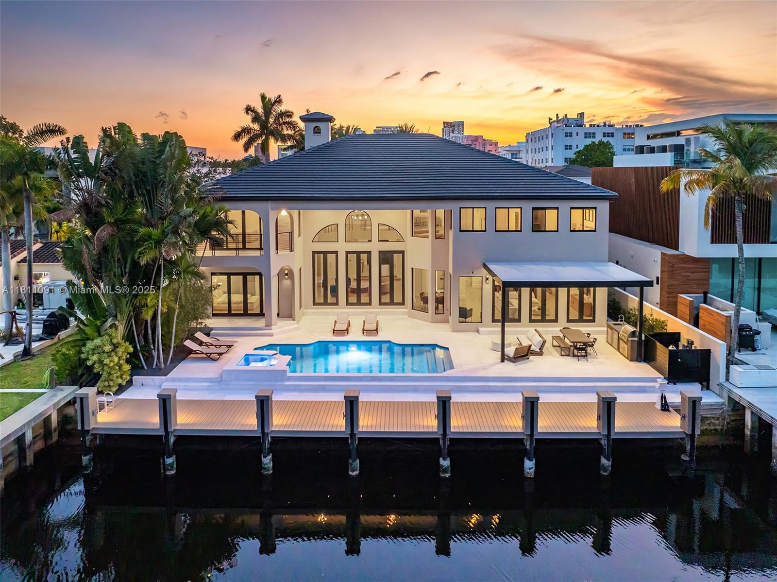 324 Coconut Isle Dr, Fort Lauderdale, Florida 33301
