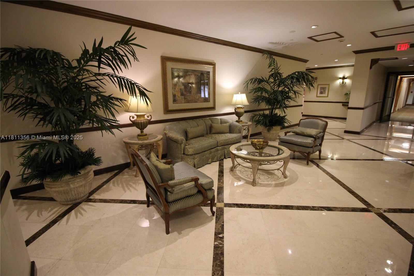 Residential, Aventura, Florida image 28
