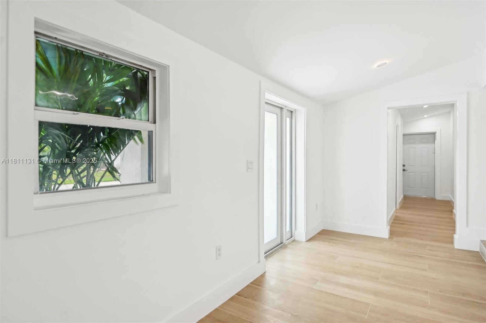 2001 SW 23rd Ave, Fort Lauderdale, Florida image 10