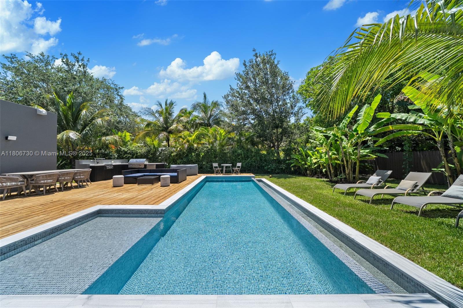 5943 SW 62nd St, South Miami, Florida image 1
