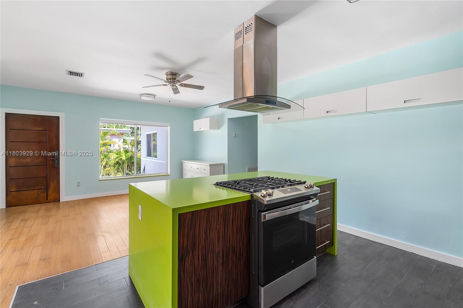 Property photo # 7