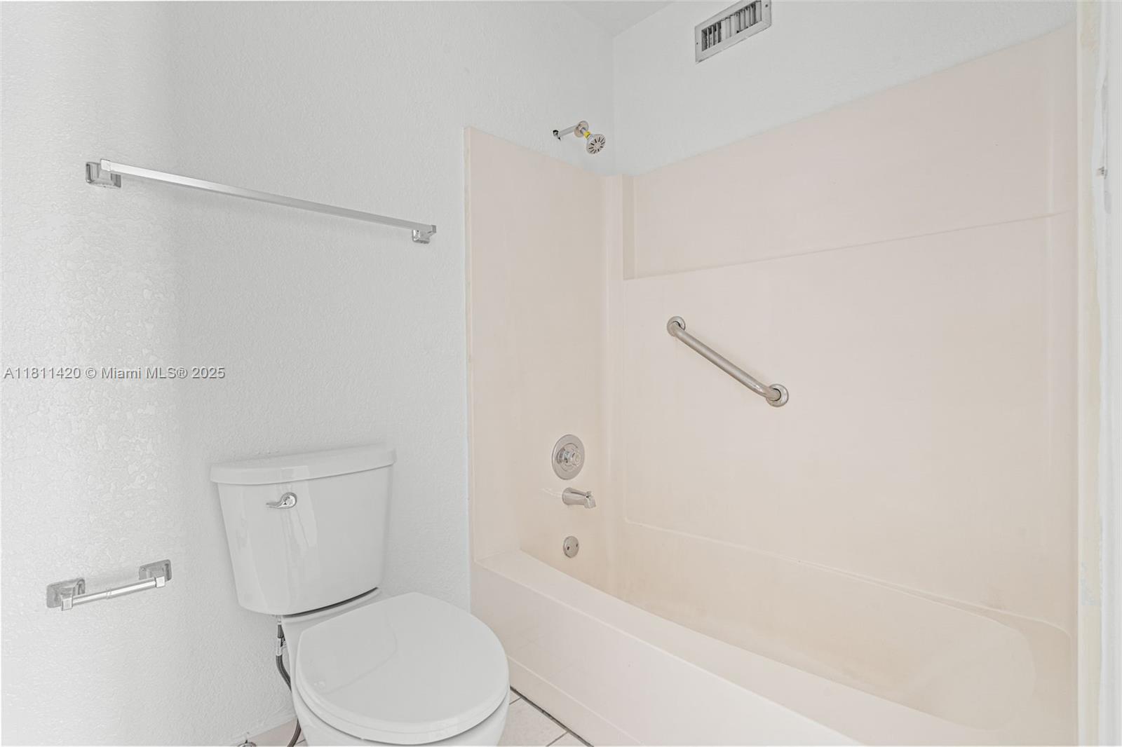 15504 Sharpecroft Dr, Miami Lakes, Florida image 15