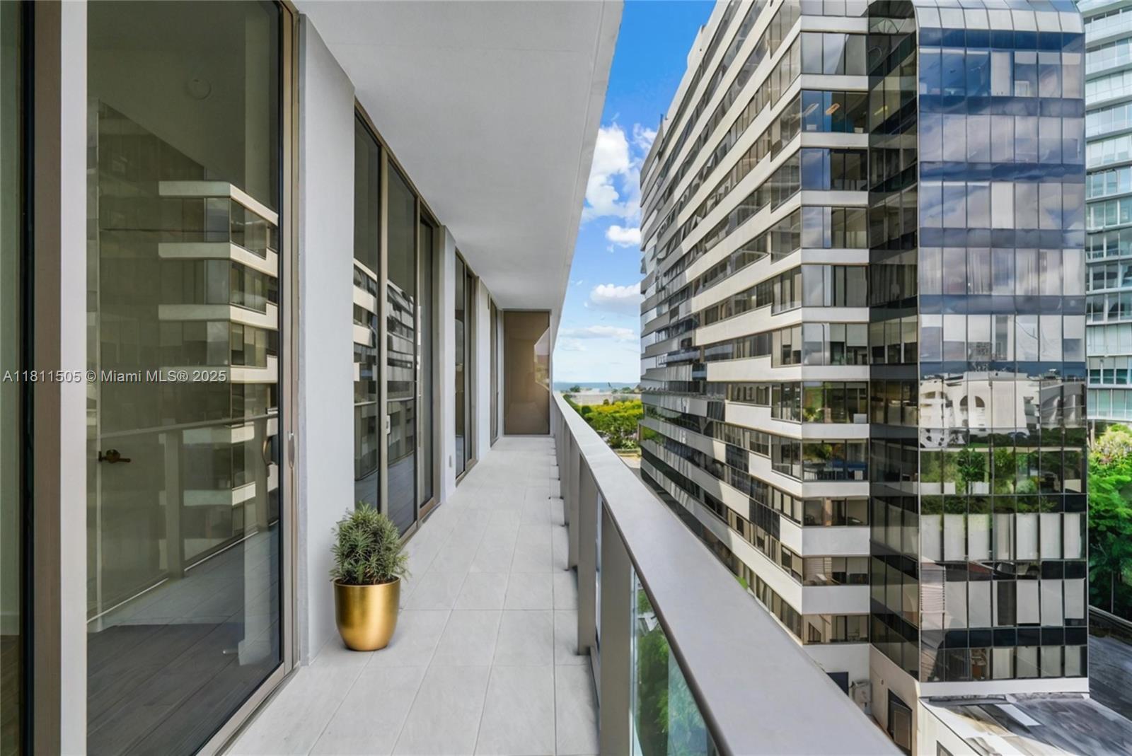 2678 Tigertail Ave #513, Coconut Grove, Florida image 26