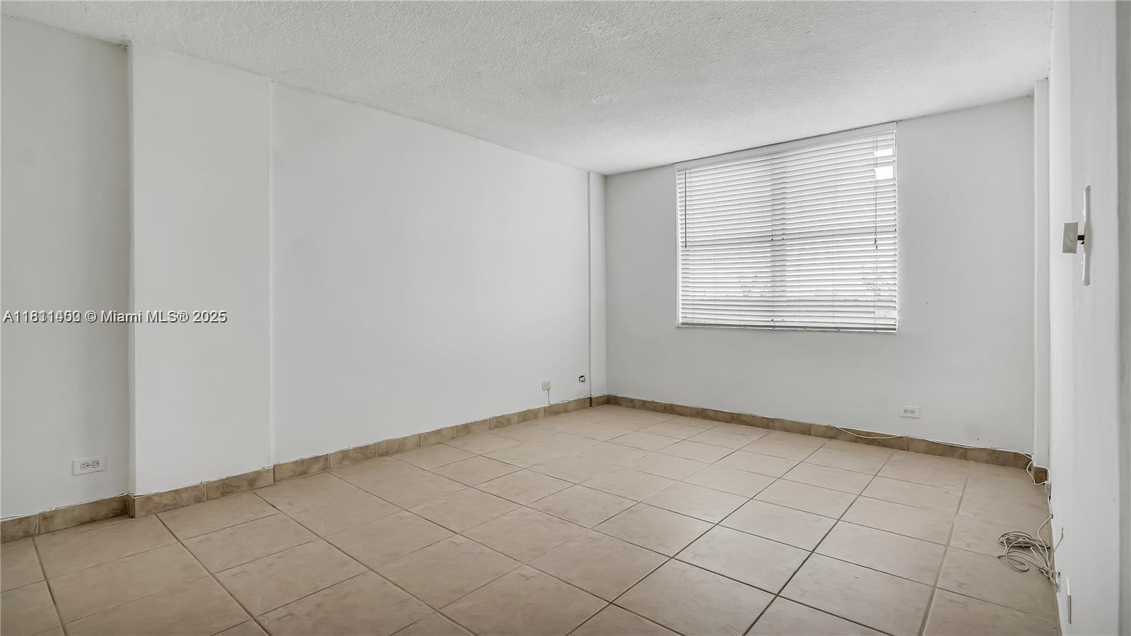 3660 NE 166th St #603, North Miami Beach, Florida image 5