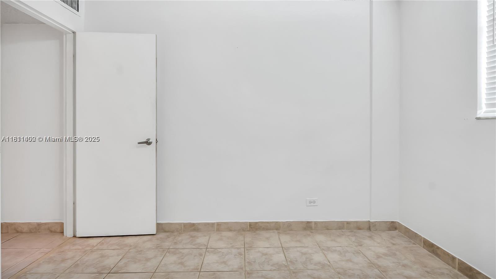 3660 NE 166th St #603, North Miami Beach, Florida image 6