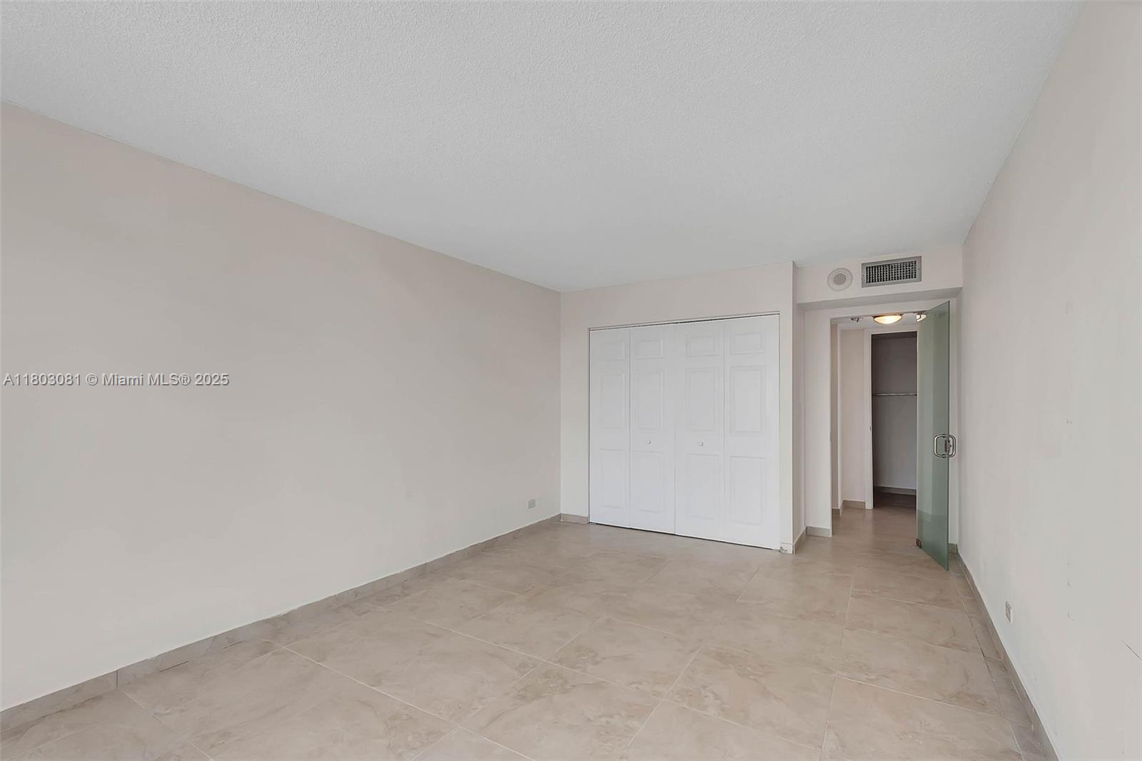 231 174th St #2312, Sunny Isles Beach, Florida image 13