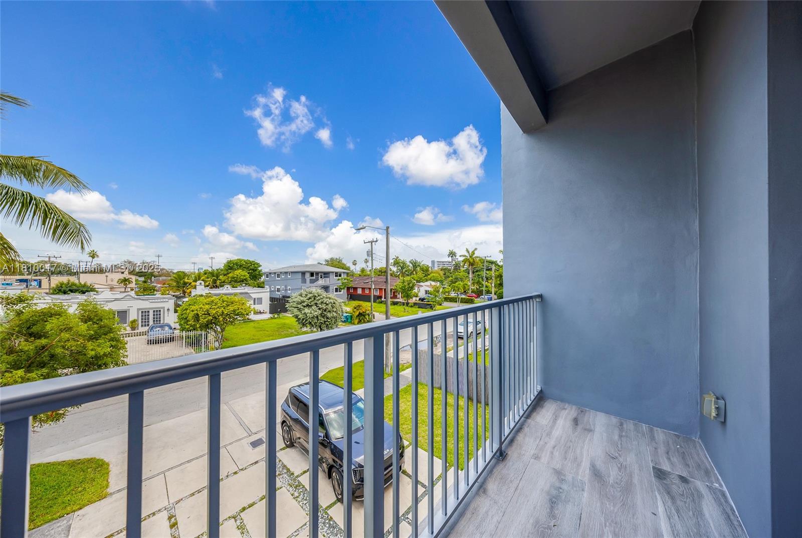 Residentialincome, Miami, Florida image 32
