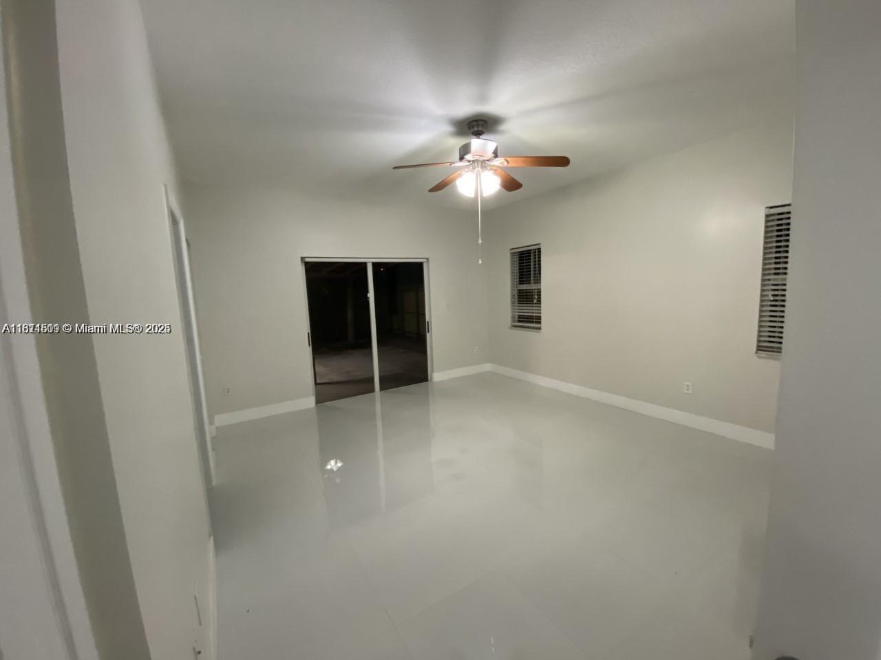 1371 NE 42nd Ave, Homestead, Florida image 14