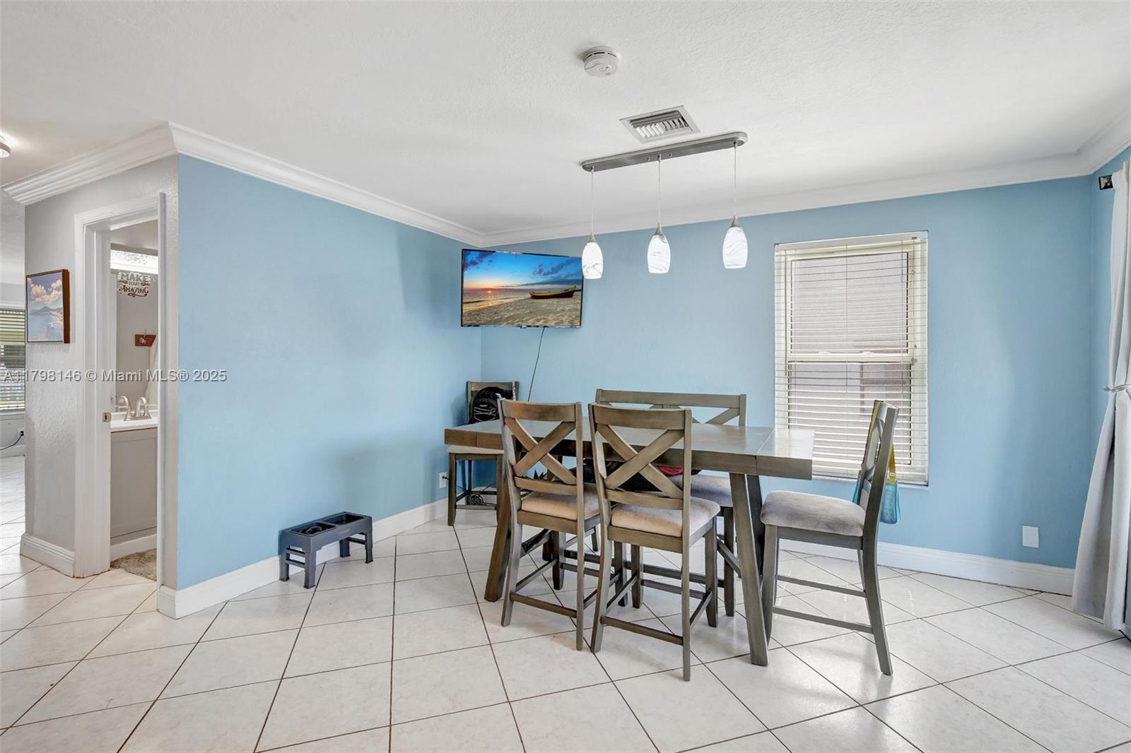 5565 SW 43rd St, Davie, Florida image 12