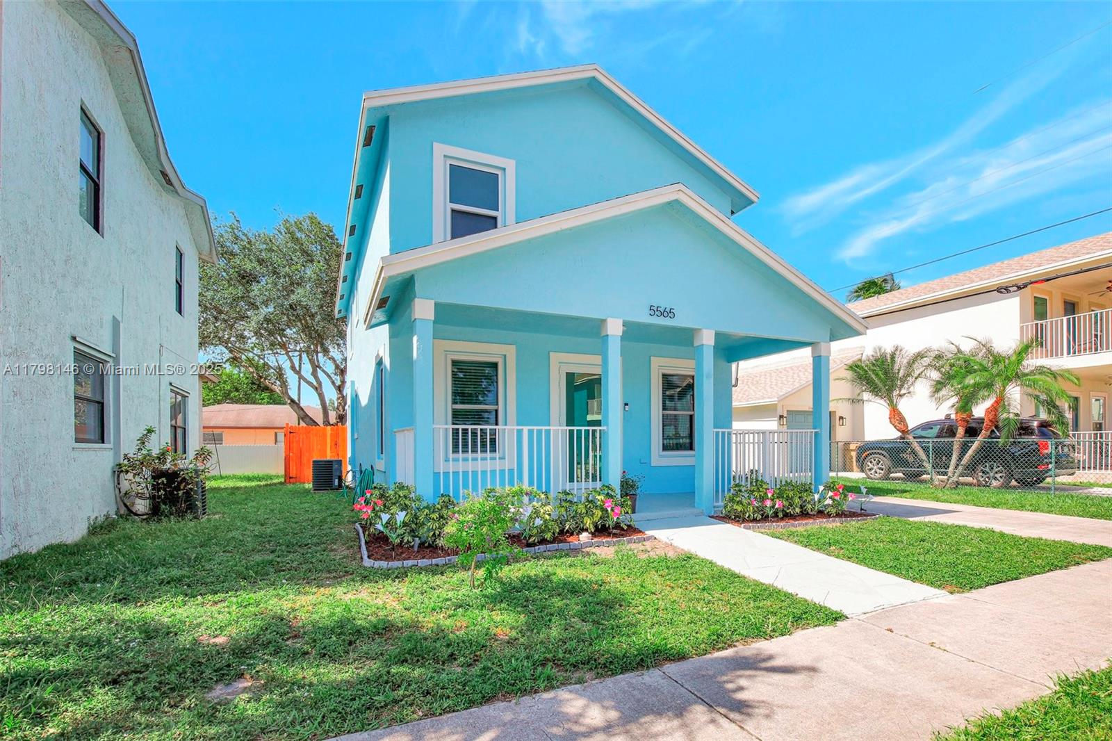 5565 SW 43rd St, Davie, Florida image 3