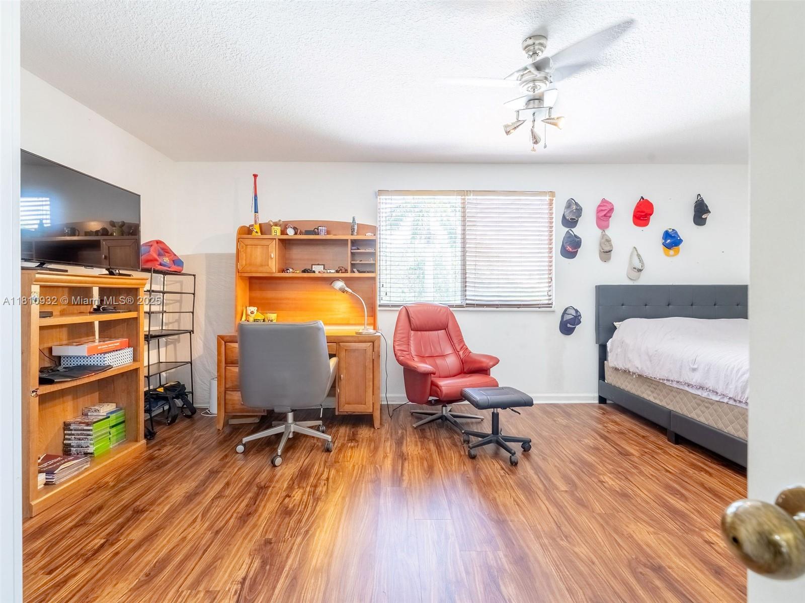 1030 Bamboo Ln, Weston, Florida image 17