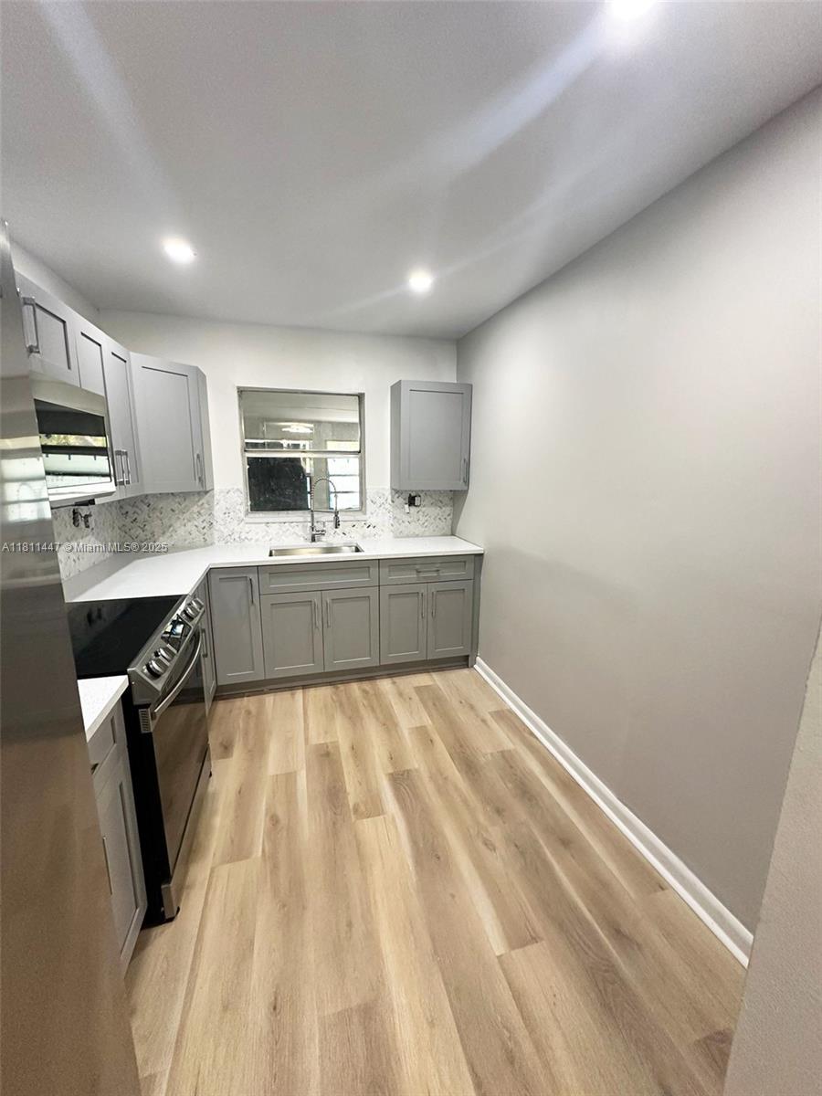 5824 Blueberry Ct #58, Lauderhill, Florida image 7