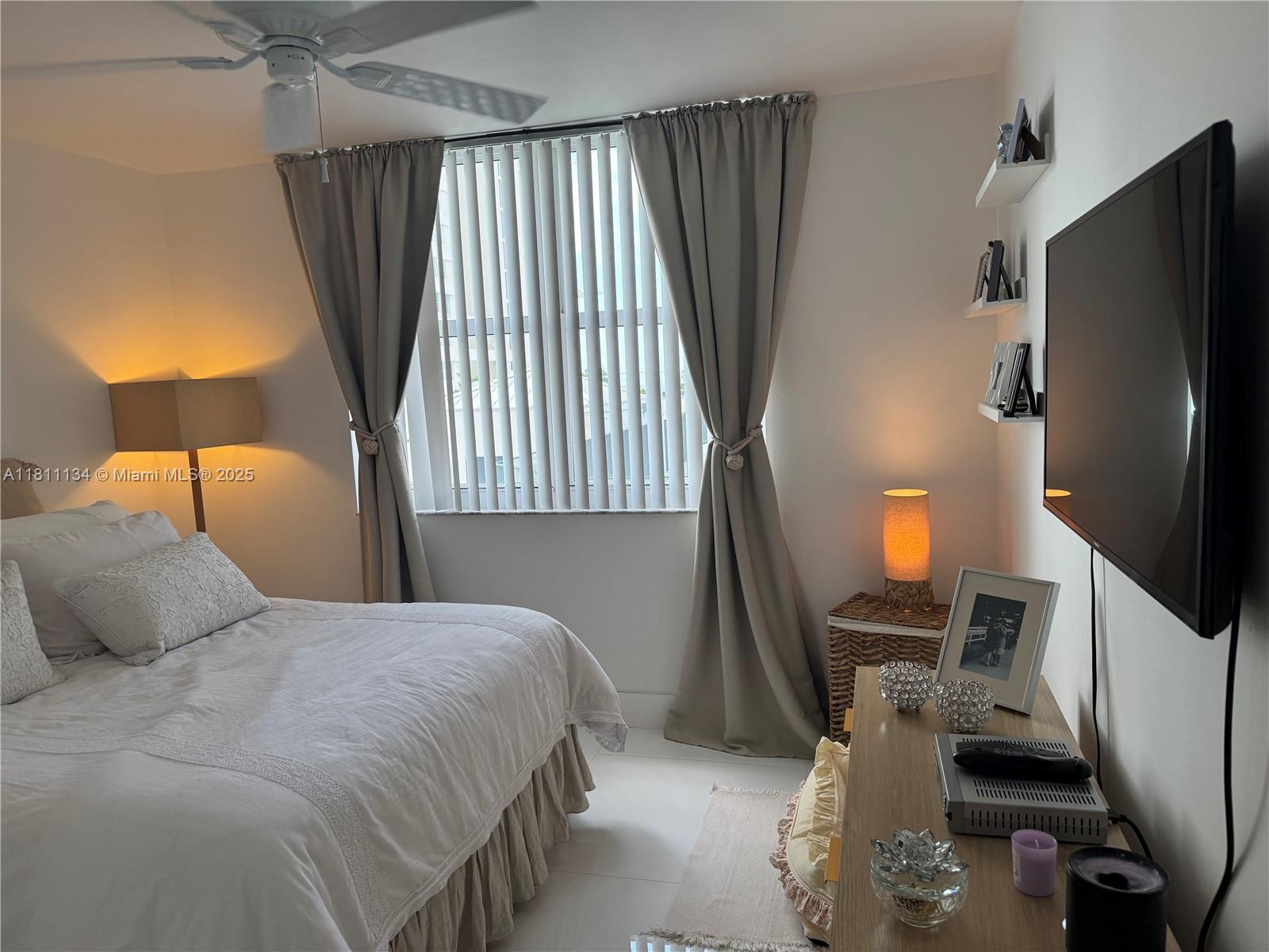 770 Claughton Island Dr #506, Miami FL 33131