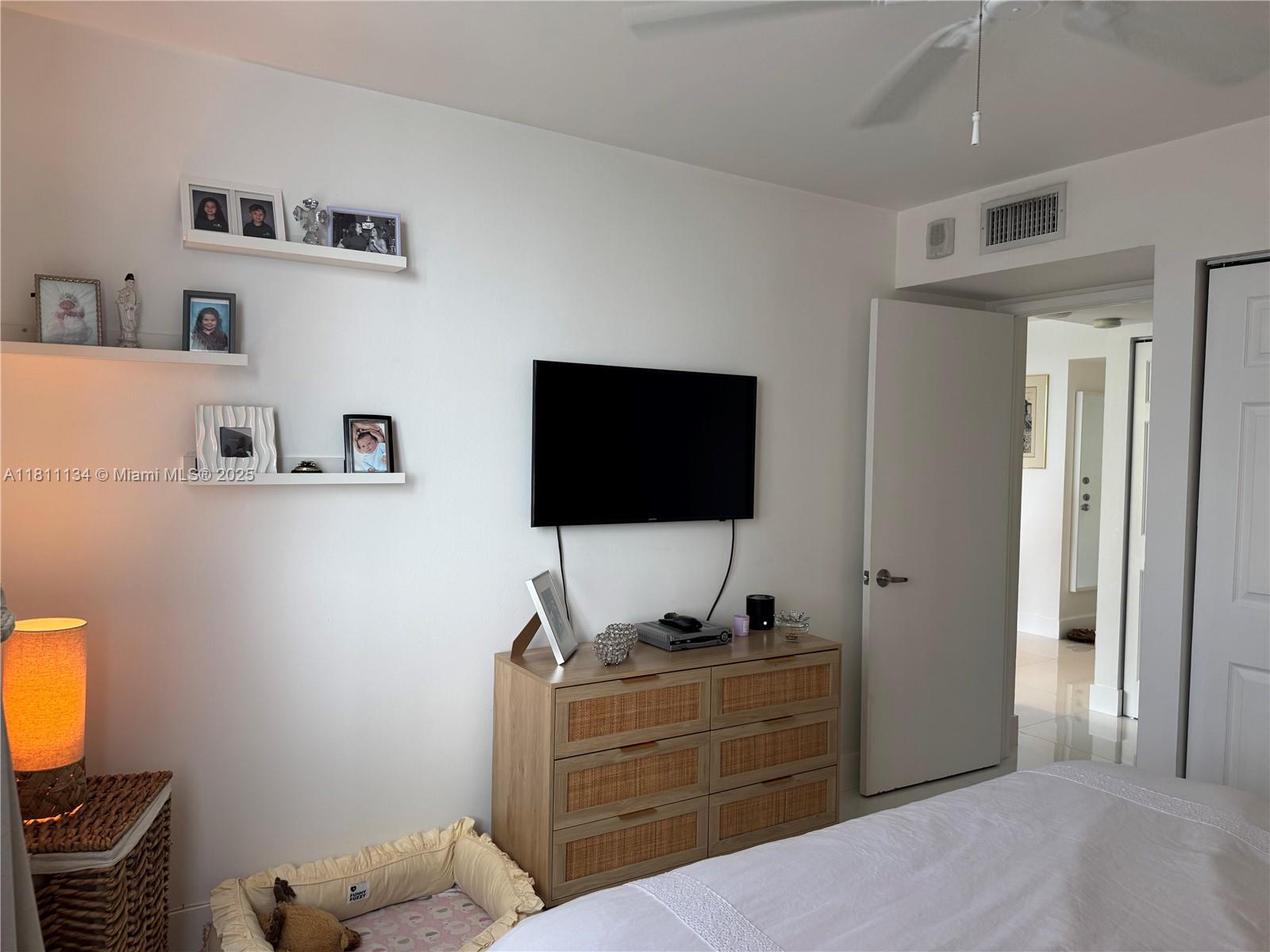 770 Claughton Island Dr #506, Miami FL 33131