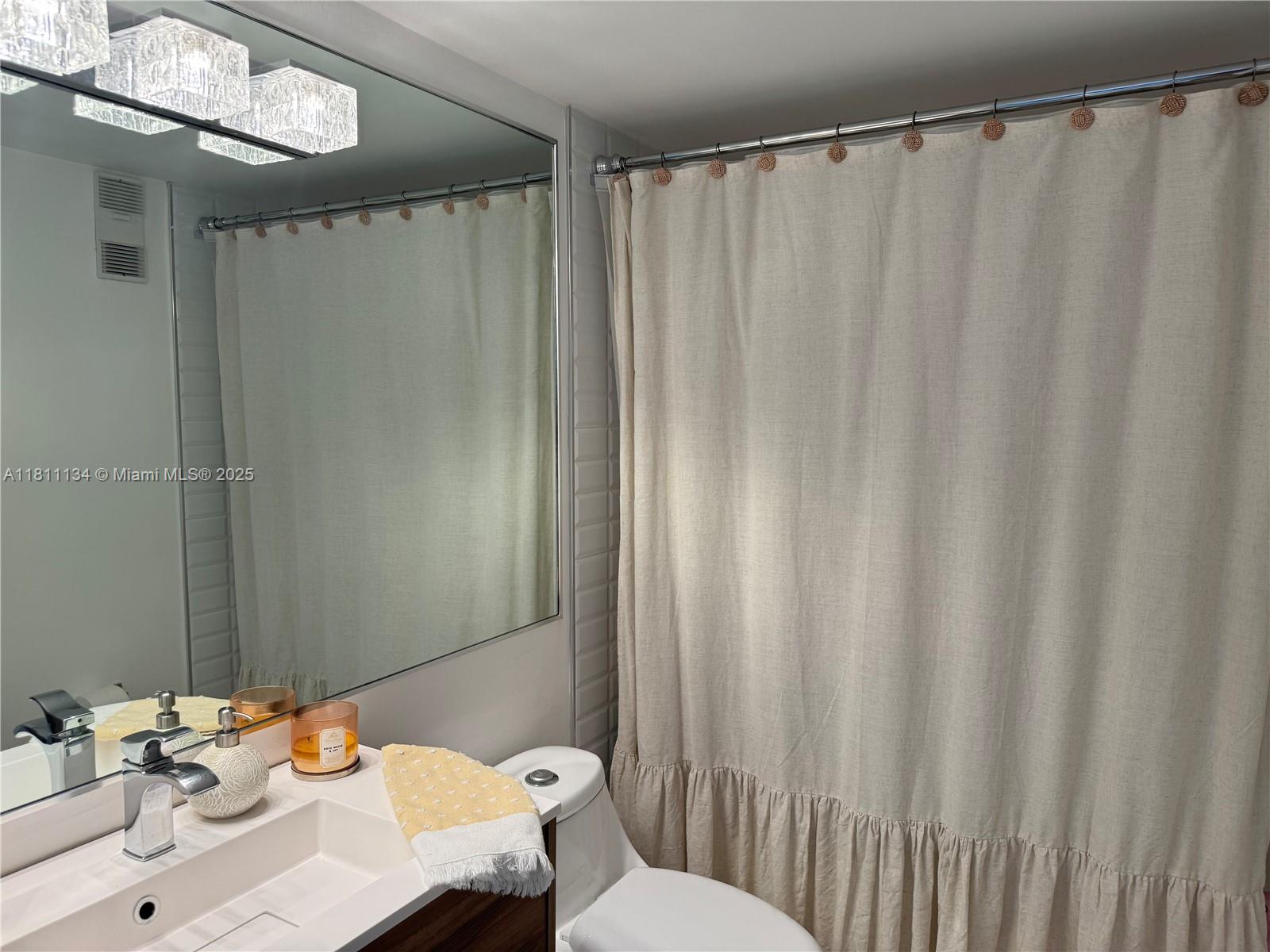 770 Claughton Island Dr #506, Miami FL 33131